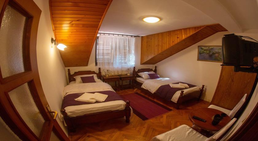 Beli Dvor Hotell Sombor Exteriör bild
