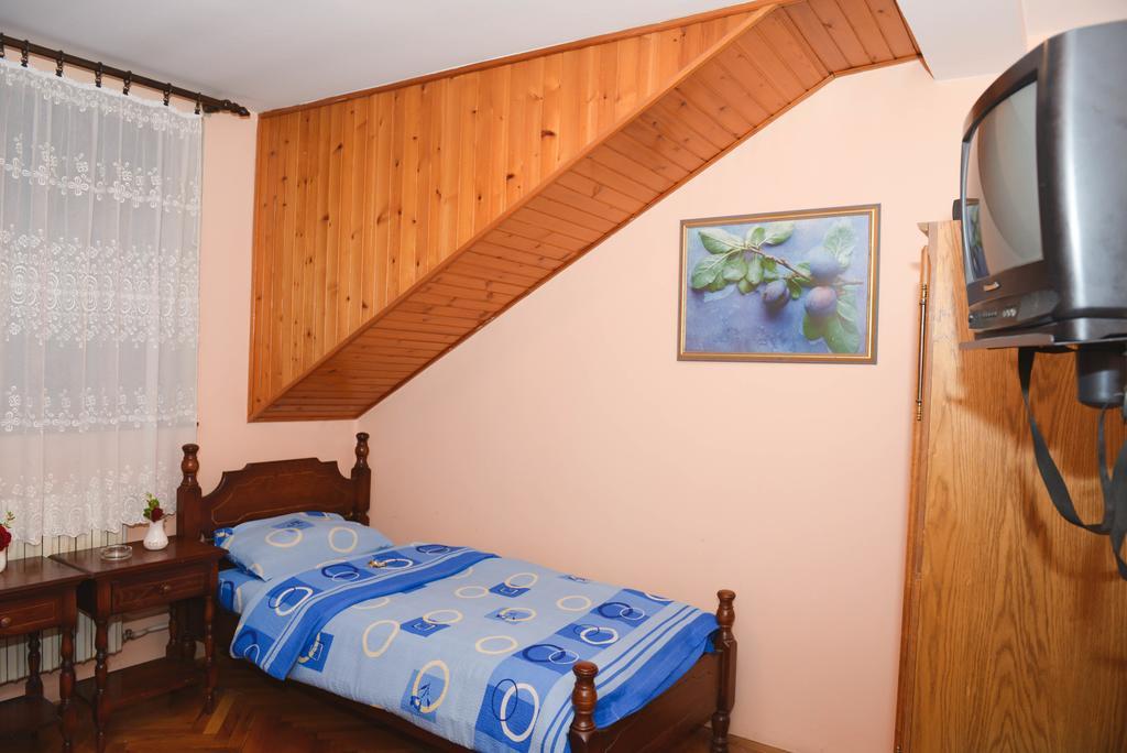 Beli Dvor Hotell Sombor Rum bild