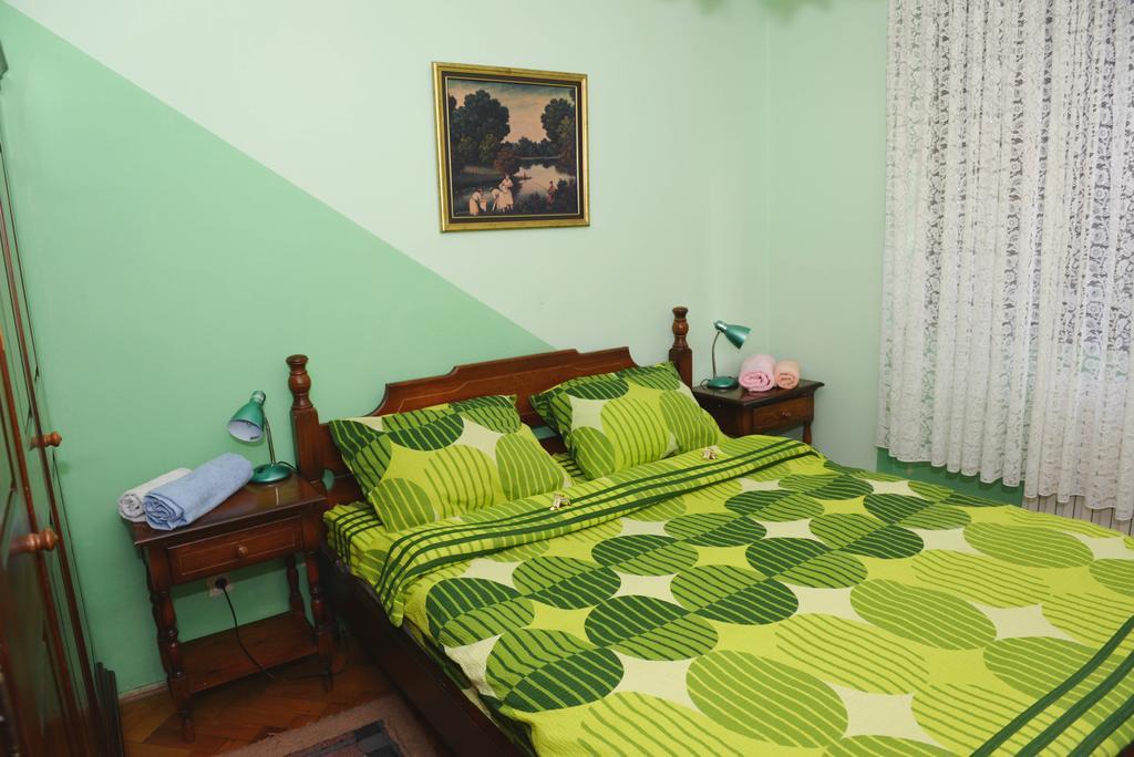 Beli Dvor Hotell Sombor Rum bild