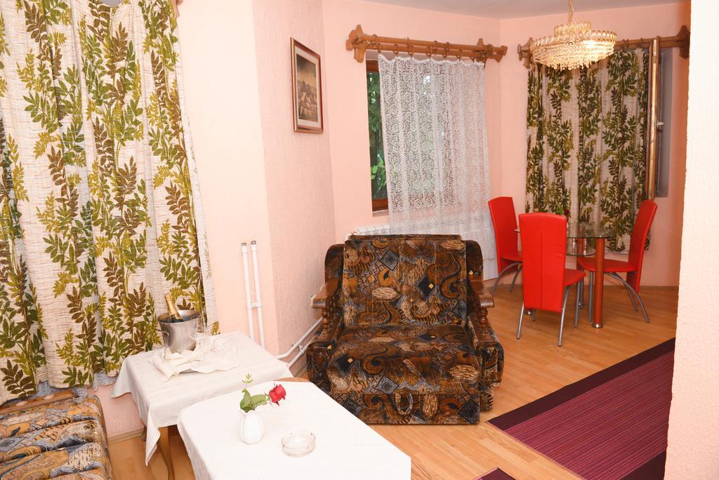 Beli Dvor Hotell Sombor Rum bild